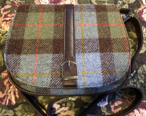 My lovely new Harris Tweed bag, found at the Glasgow Airport